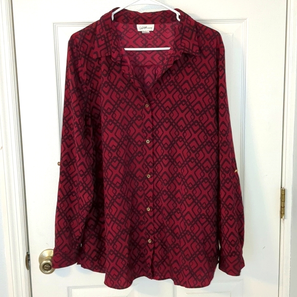 3/$30 NWOT Jaclyn Smith Collection Size 2X Wine Pattern Button Up Career Blouse. - Picture 1 of 1